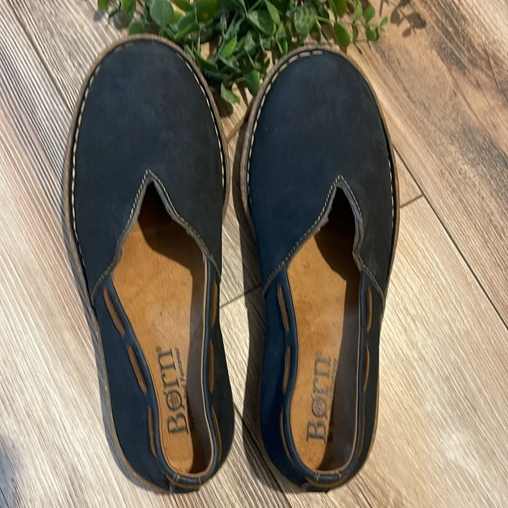 Born Naya Nubuck Leather Slip On Loafer Shoe Navy Blue Sz 10 Like New - Picture 6 of 9
